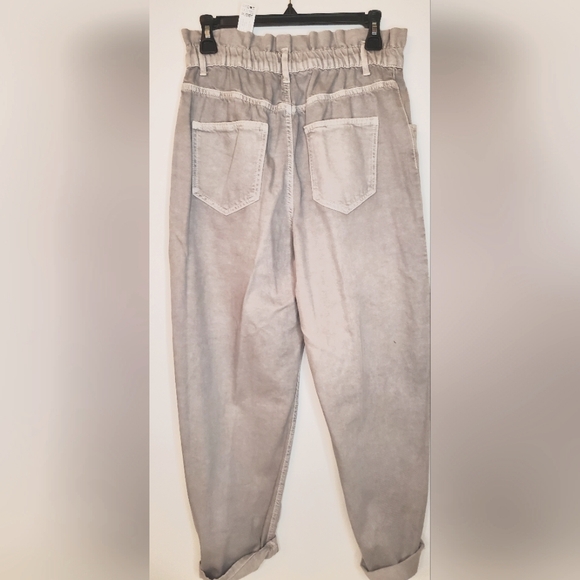 NWOT ZARA -size M-women oversize denim grey jeans-high-rise-stretch waist - Picture 2 of 12